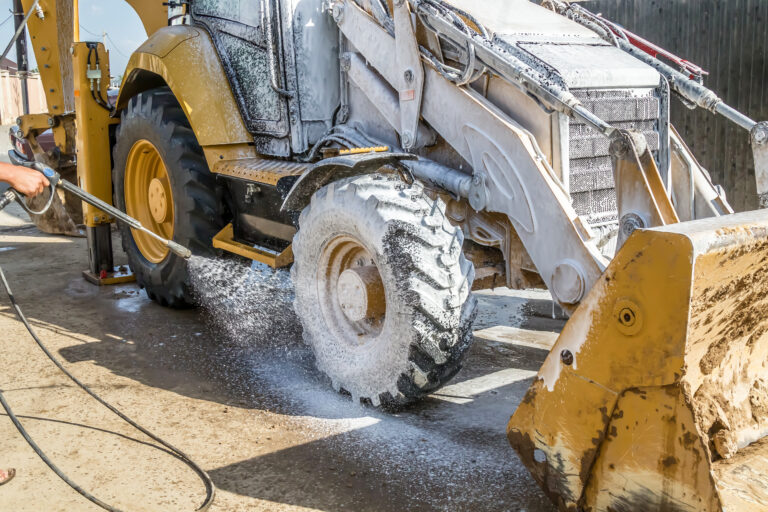 Heavy equipment cleaning, power wash, power washing services, southwest florida, lee county, collier county, Naples, Fort Myers, Bonita Springs, Cape Coral, Sanibel Island, Captiva, Babcock Ranch, Labelle, Buckingham, Lehigh Acres, Estero, Ave Maria, Everglades City