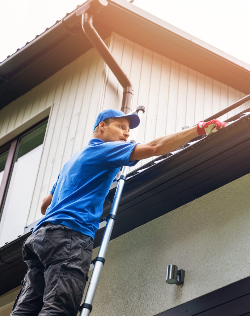 gutter cleaning, power washing, southwest florida, lee county, collier county, Naples, Fort Myers, Bonita Springs, Cape Coral, Sanibel Island, Captiva, Babcock Ranch, Labelle, Buckingham, Lehigh Acres, Estero, Ave Maria, Everglades City